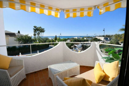 f9007c4d6fd720112dabc8c24439e697 - 12