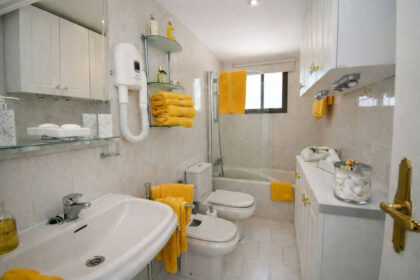 f9007c4d6fd720112dabc8c24439e697 - 18