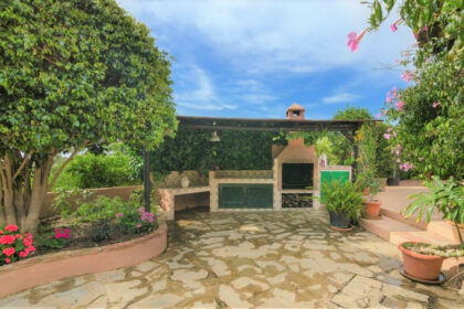 f96dfe97222b26dcc3af8cd609ad1af3 - 14