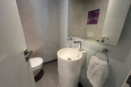 f9aa9ecebe7775d17b141c34a13cb2d7 - 9