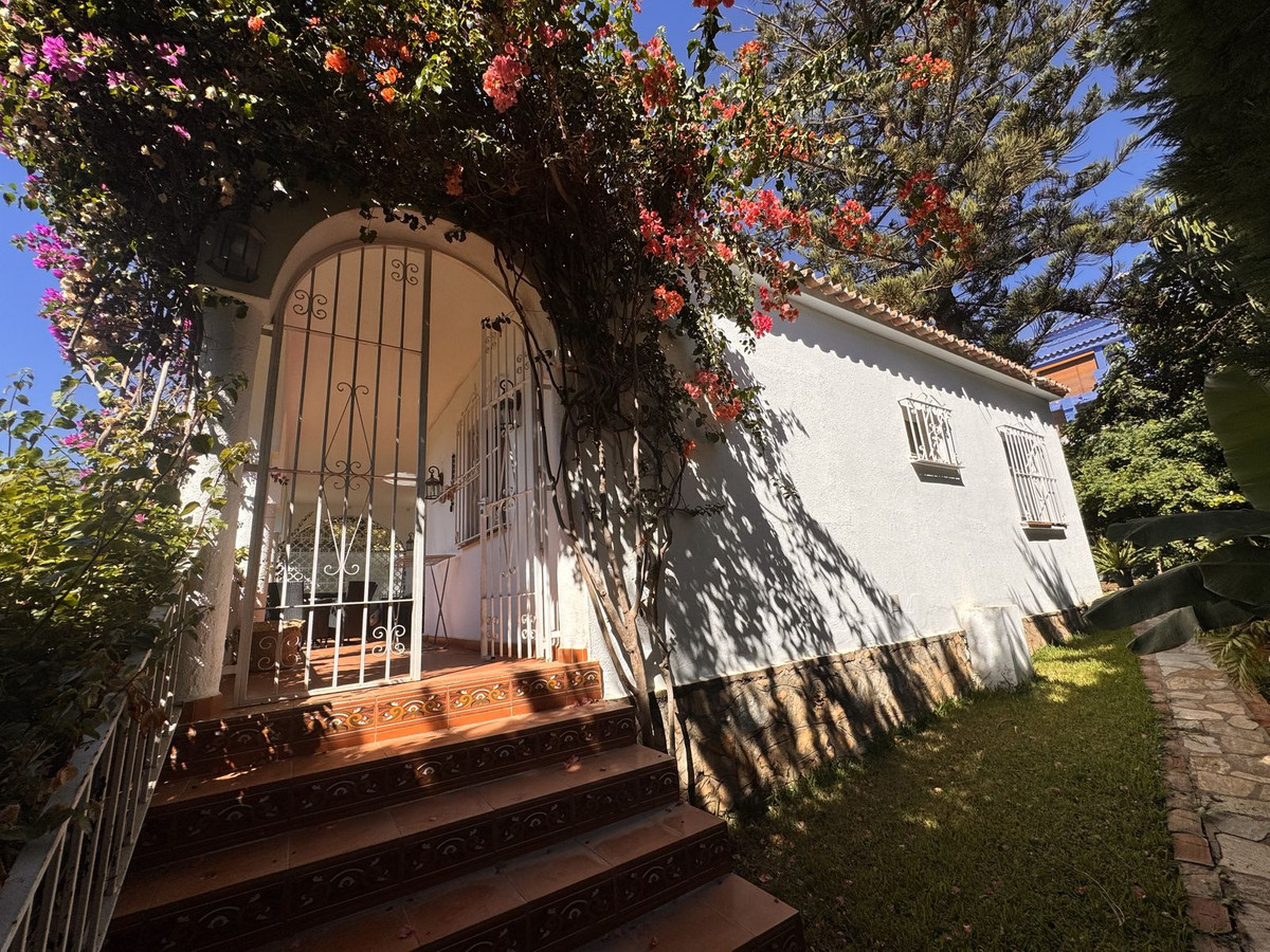 f9d58ee9a93962279874938a7897d9db - 8