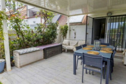 f9e7d999a1705c68f3013b2ede8cb77f - 1