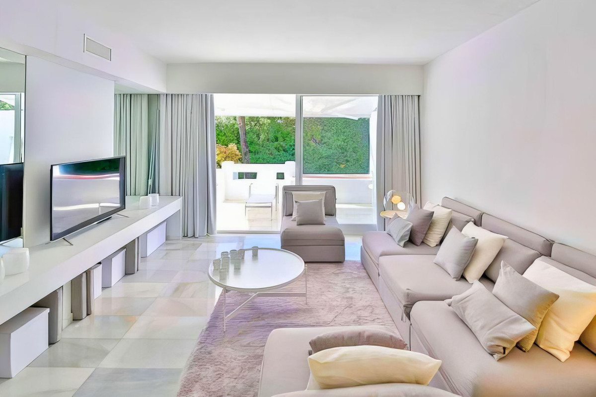 fa0bf405204ed56422ac05cd952e5c35 - 1