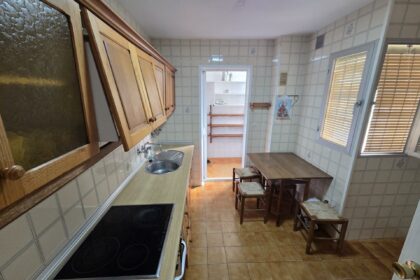 fa13550b0c634a8b0cd04fd5b0aed9c4 - 20