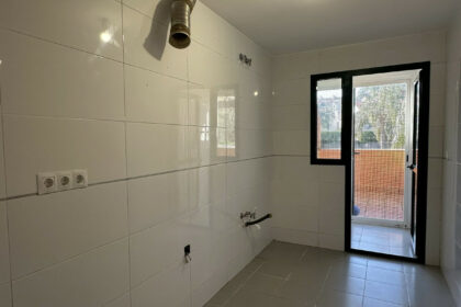 fb4a283a820953c0268a6b48b7aa3a14 - 13