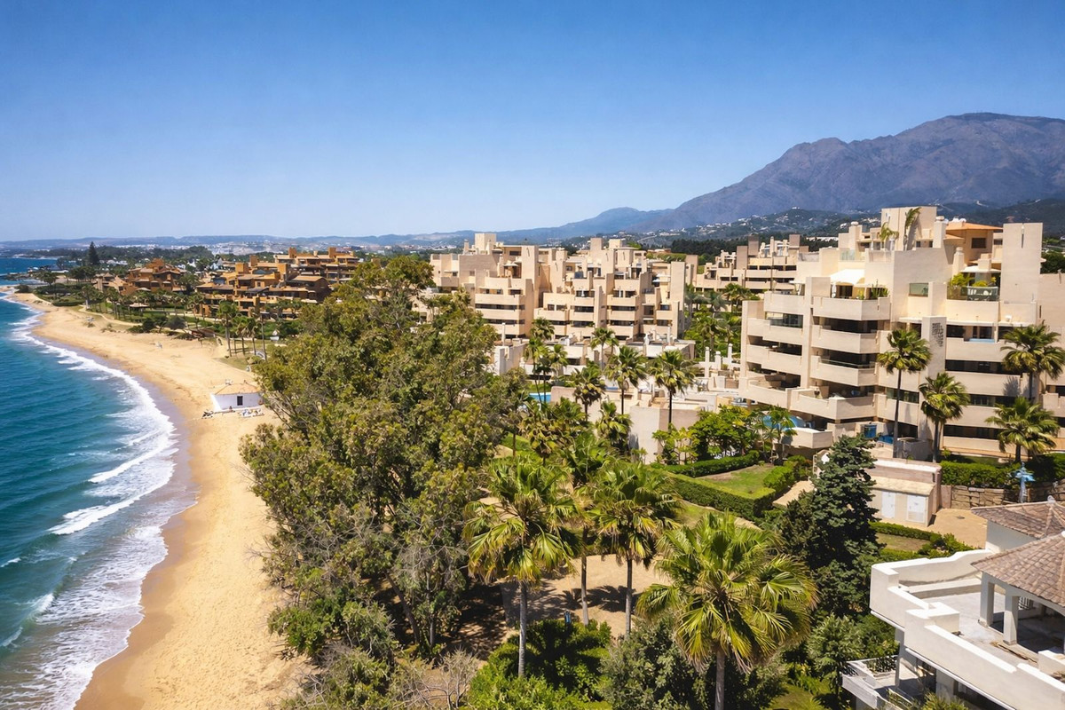 fc3885c97e600653638c6a58bdd9a74e - 17