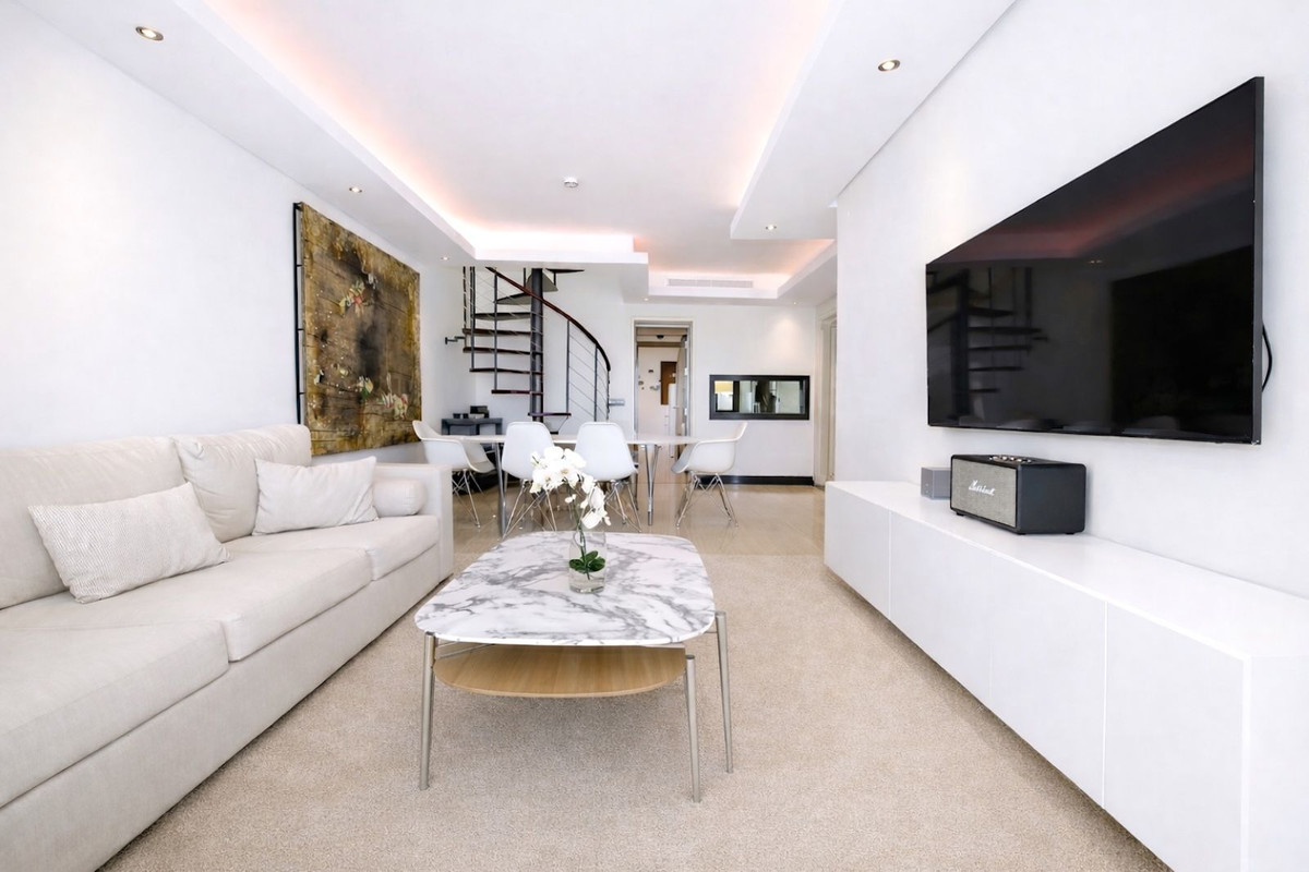 fc3885c97e600653638c6a58bdd9a74e - 2