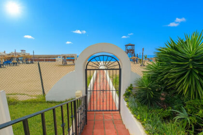 fc61eabfb0b8a15a0e27ea109dab0b7a - 5