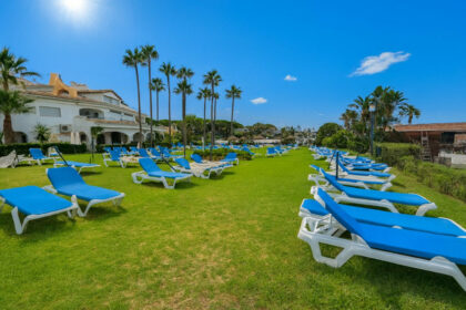 fc61eabfb0b8a15a0e27ea109dab0b7a - 7