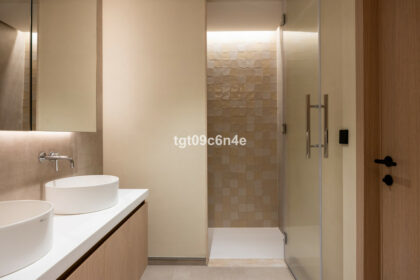 fc64edc0b74e1e1201e8df51999b53b1 - 17