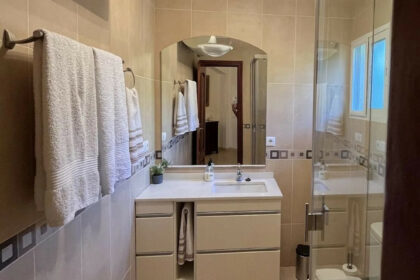 fc7ccdc92e899cad0419dc987ed4638c - 16