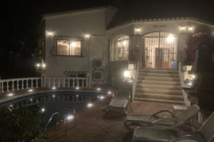 fc7ccdc92e899cad0419dc987ed4638c - 22