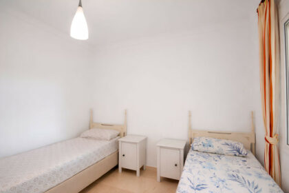 fc8aa8d3d698f6b220c3547616f81679 - 16