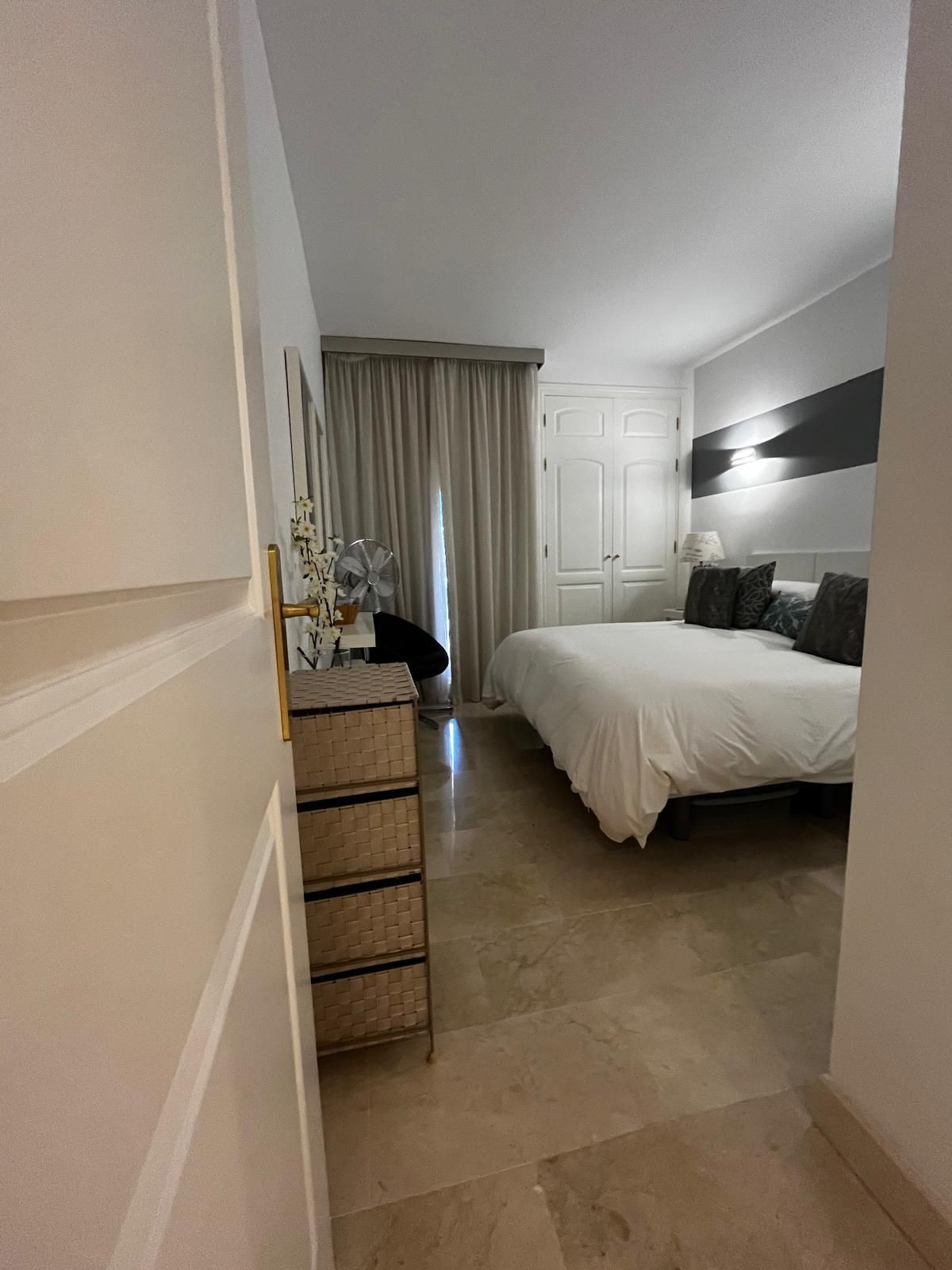 fcbc9a69f5912ce7ba7f6e9129891dda - 4