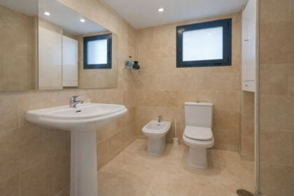 fcd9541c67c1a9cf675cb38fbb3e0c77 - 14