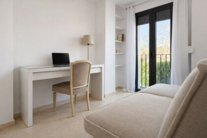 fcd9541c67c1a9cf675cb38fbb3e0c77 - 16