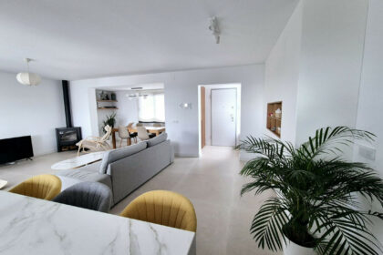 fd3c70531451e52463c0cbfa3c95d6d7 - 23