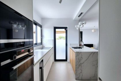 fd3c70531451e52463c0cbfa3c95d6d7 - 27