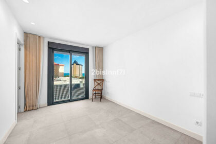 fd61c8e6c4620fe467c41099a677f718 - 13