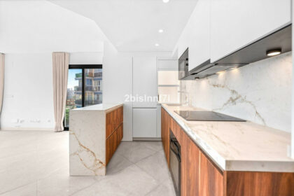 fd61c8e6c4620fe467c41099a677f718 - 5