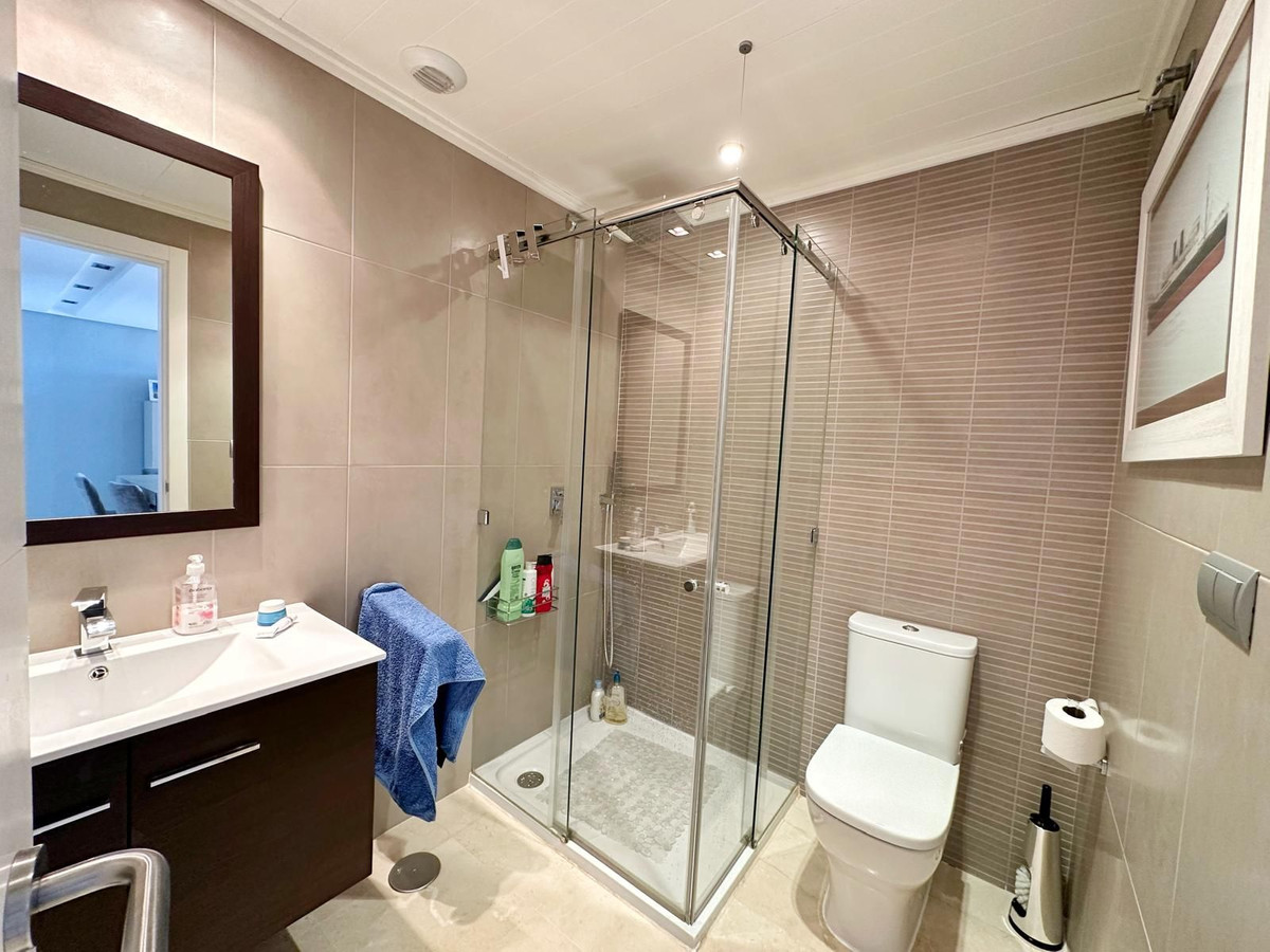 fdaad67f4b1e26a2578a41bfff708cc1 - 4