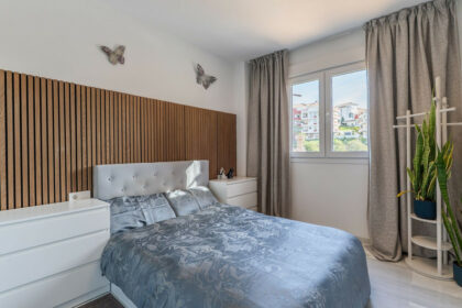 ff11d2a130ac7a097f771c98718220f3 - 12