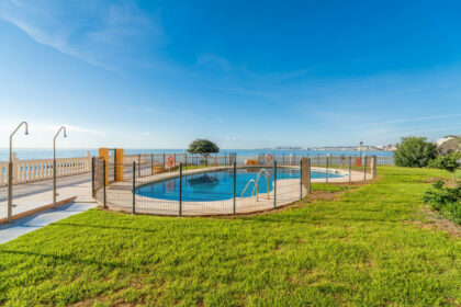 ff2893c5b06bbf5b12326d28120b3040 - 2