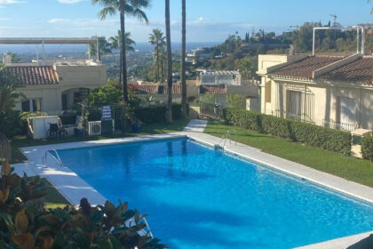 ff57ad0e23e6e5393c1af7212ce746b5 - 10