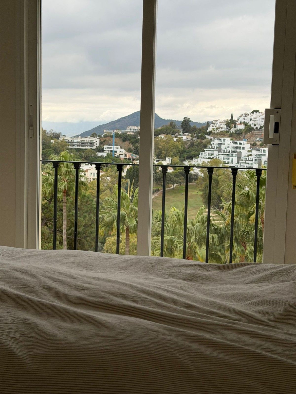 ff57ad0e23e6e5393c1af7212ce746b5 - 16