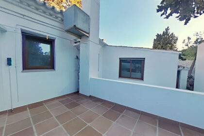 ff5fe7f6da64b987b704c597a804845c - 5