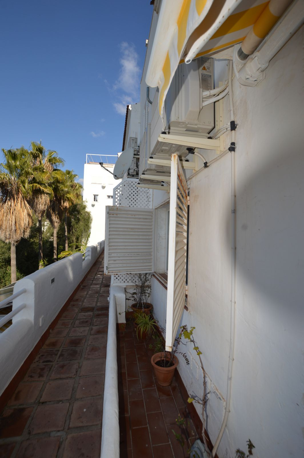 ffb01efbac68be0a62aa71ec36df03d6 - 22