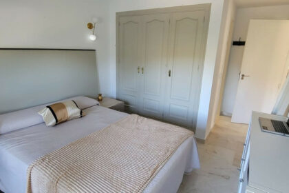 ffe0cfcb168ba39461220661848c9e2e - 11