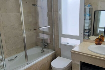 ffe0cfcb168ba39461220661848c9e2e - 20