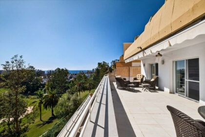 00591bf89afb24f055b0b2138ffcbb96 - 12