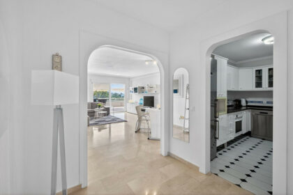 00591bf89afb24f055b0b2138ffcbb96 - 3