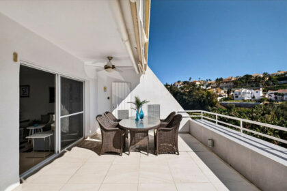 00591bf89afb24f055b0b2138ffcbb96 - 8