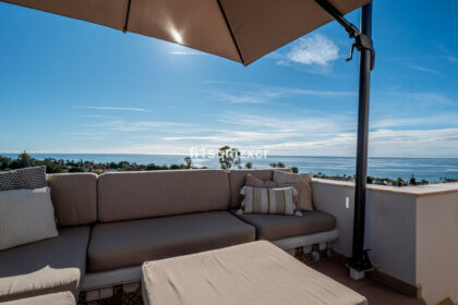 005e57be1152a151a454c8f6b2419fcc - 12