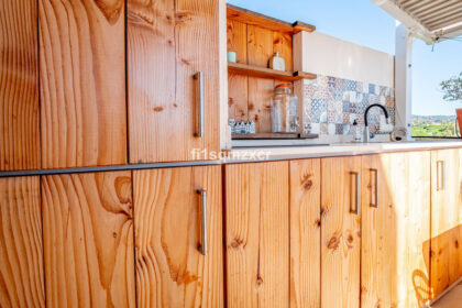 005e57be1152a151a454c8f6b2419fcc - 29