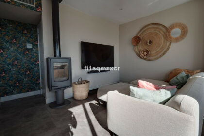 005e57be1152a151a454c8f6b2419fcc - 46