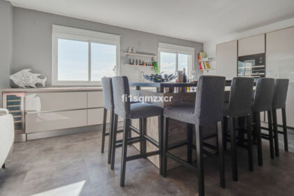 005e57be1152a151a454c8f6b2419fcc - 48