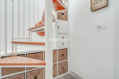 005e57be1152a151a454c8f6b2419fcc - 60