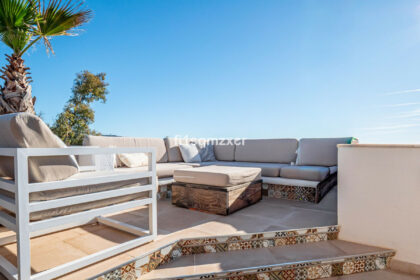 005e57be1152a151a454c8f6b2419fcc - 8