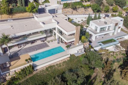 007723ace067d0ecf340195a097ce550 - 106