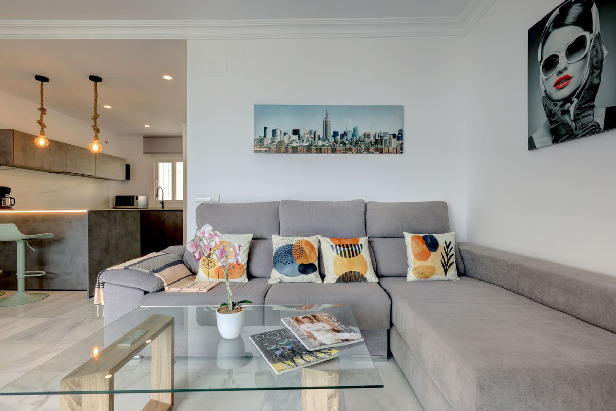 00c2df6a868db9c2b88a4bee29d83328 - 11