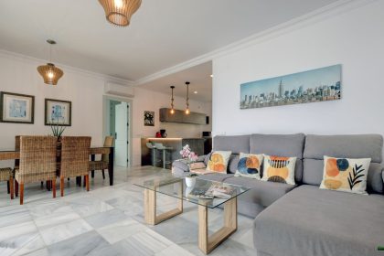 00c2df6a868db9c2b88a4bee29d83328 - 13