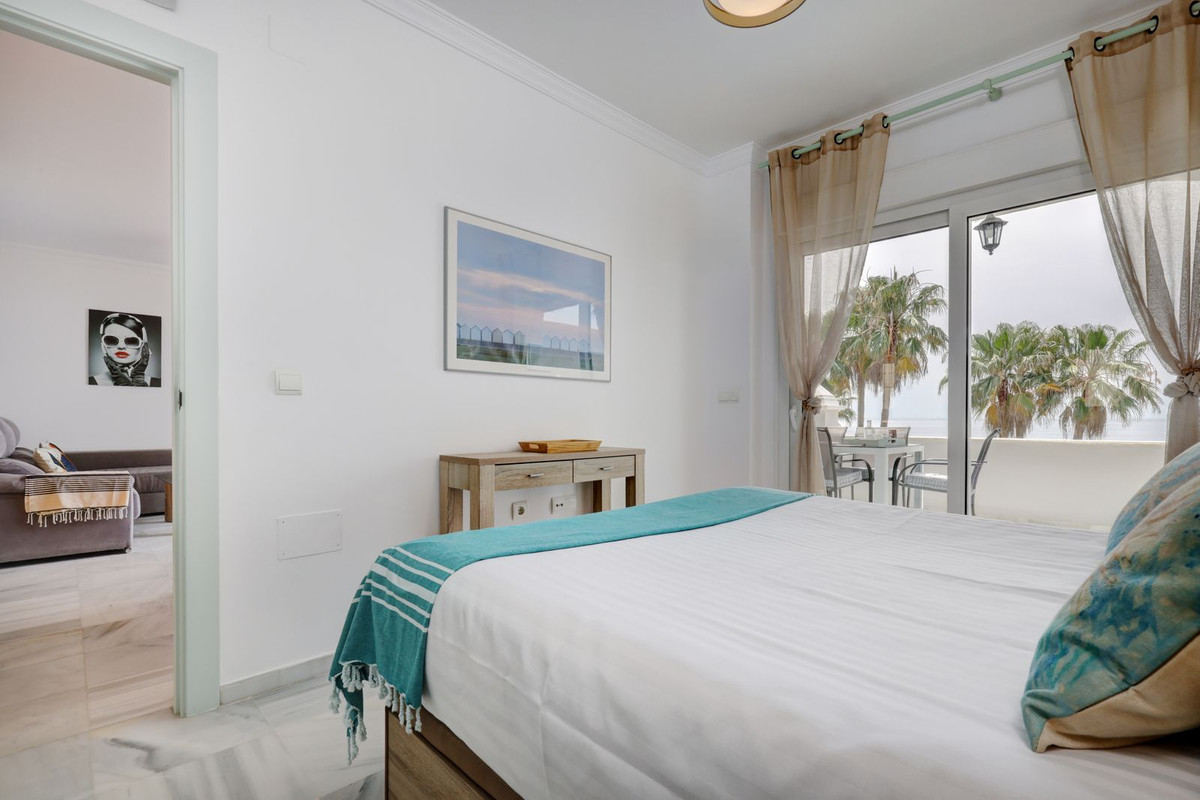 00c2df6a868db9c2b88a4bee29d83328 - 30