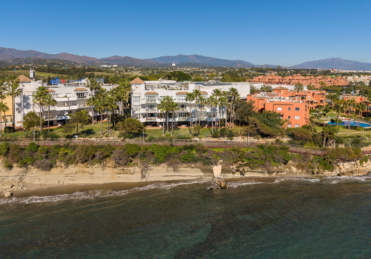 00c2df6a868db9c2b88a4bee29d83328 - 46