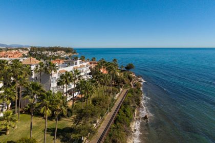 00c2df6a868db9c2b88a4bee29d83328 - 47