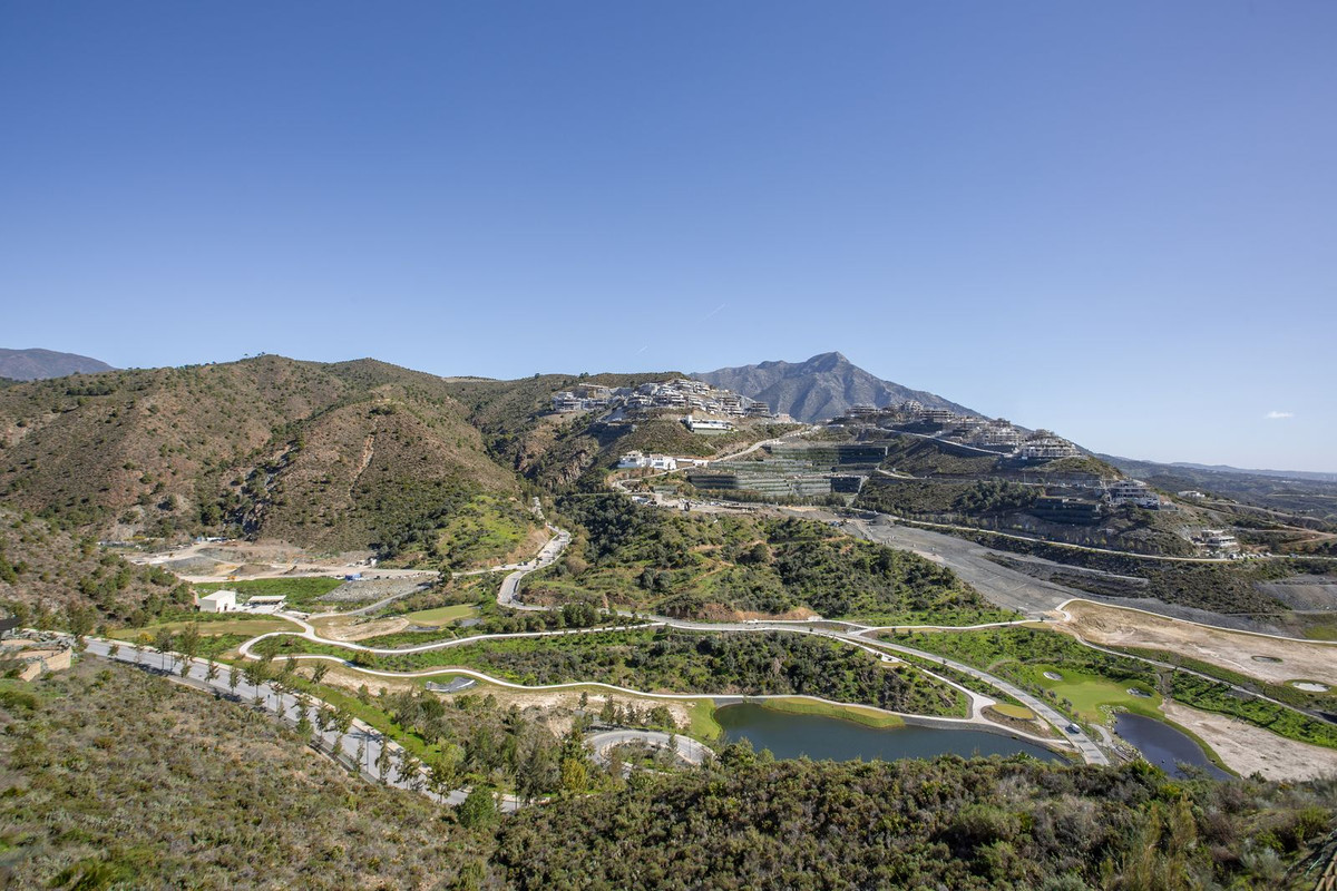 00dc26c3ab0e7b4160b06972fb3c26fa - 15