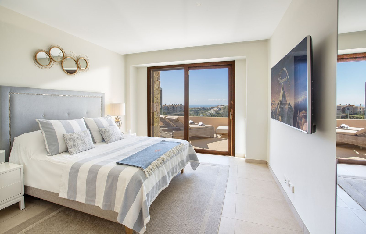 00dc26c3ab0e7b4160b06972fb3c26fa - 16